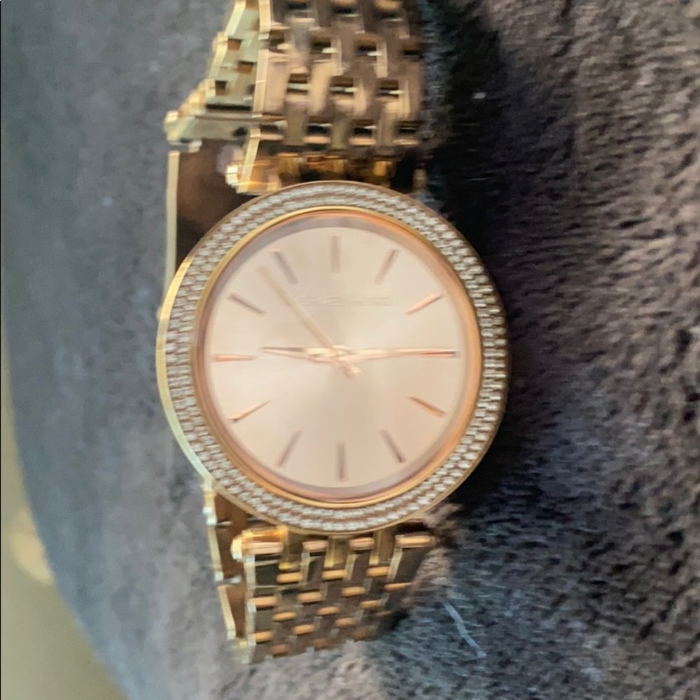 MK Watch - Picture 2 of 2